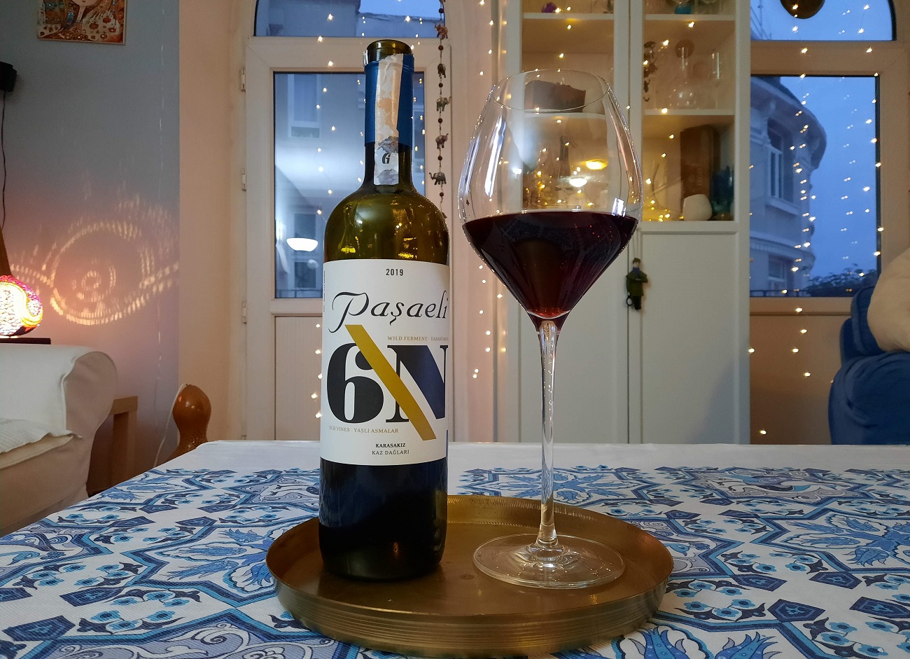 Old Vines and Paşaeli 6N Karasakız - The Quirky Cork